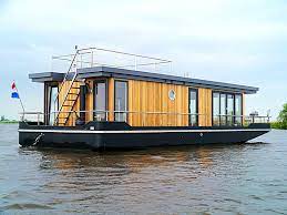 MARINEPLAST Остров-90 Фургоны